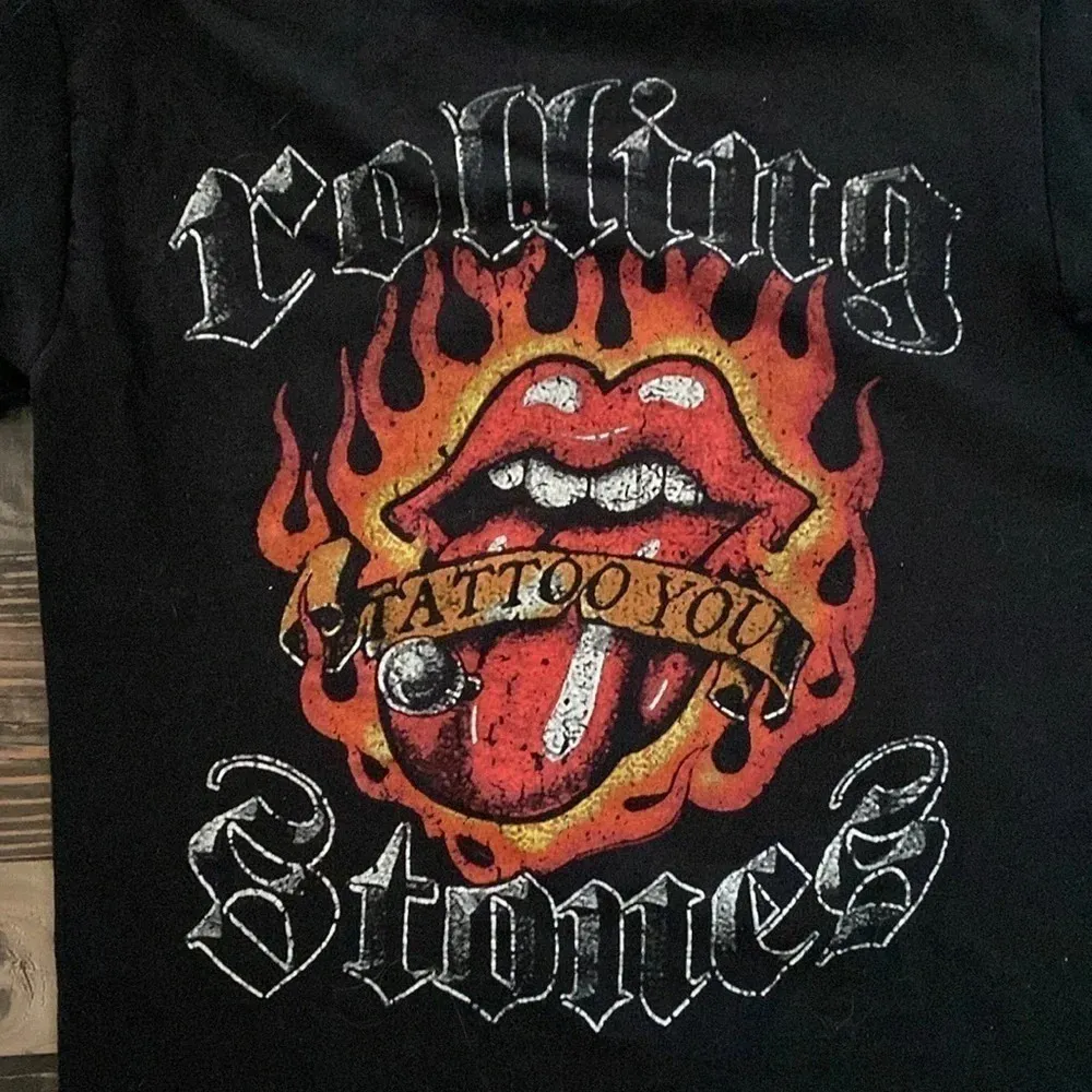 Rolling Stones T-shirt women’s size small - Image 2