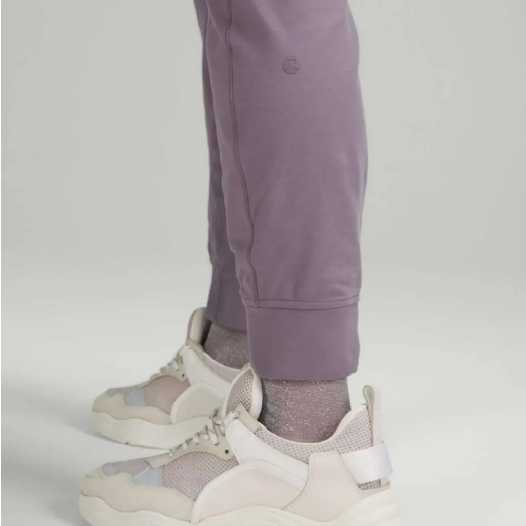 Lululemon Ready to Rulu High-Rise Jogger in Dusky Lavender Size 4 - Image 4