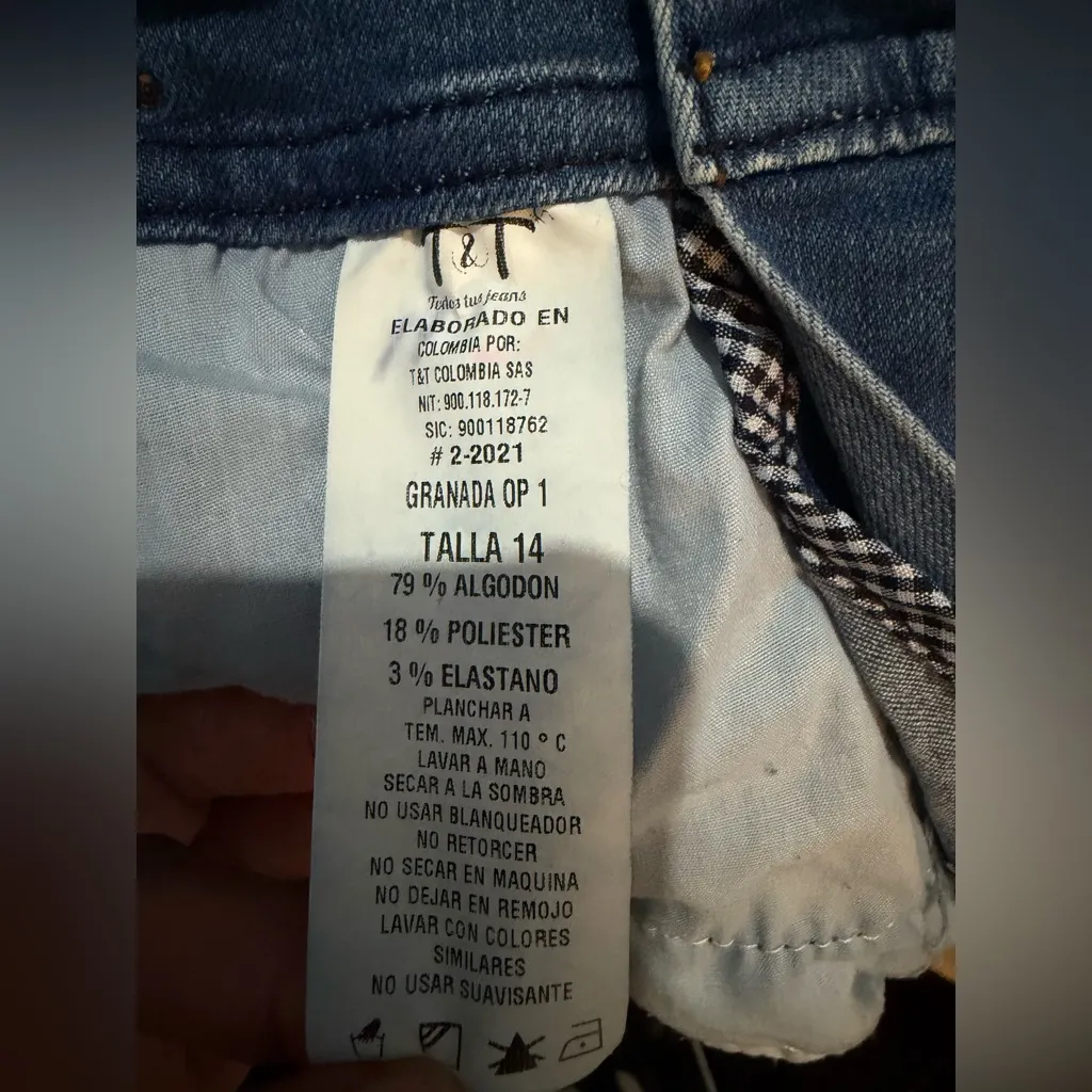 T&T Women’s Overalls - Image 16