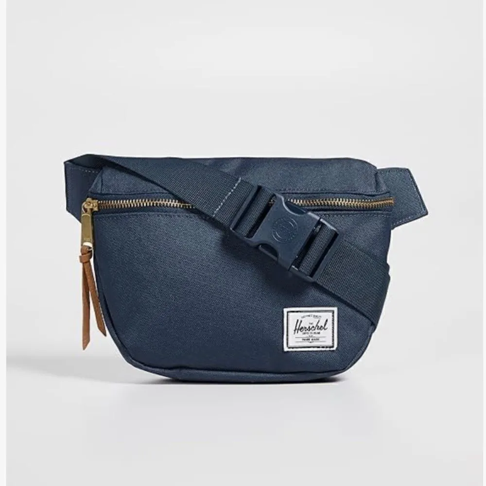 Herschel Supply Co Black Fanny Pack.NWT - Image 3