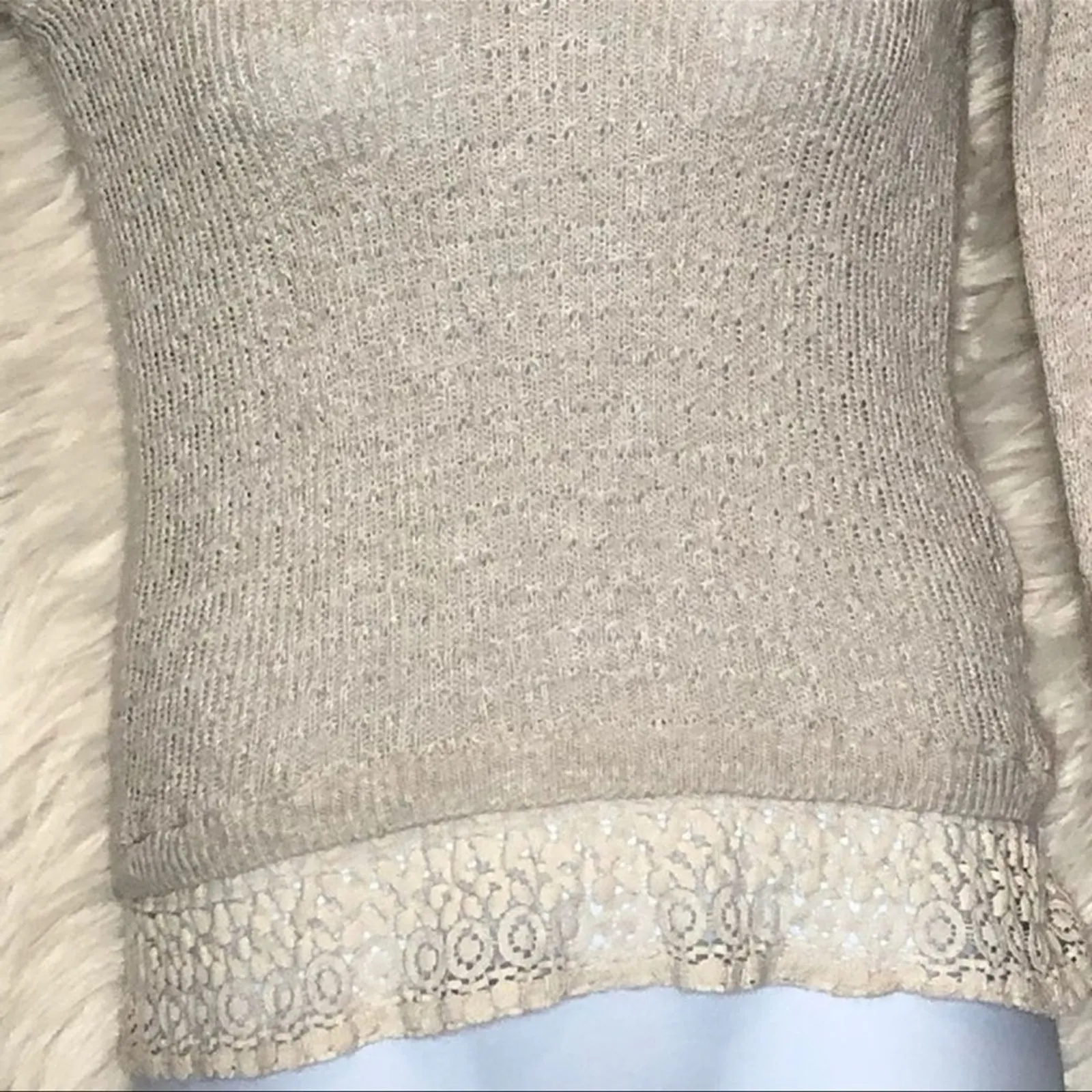 Hollister Lace Trim Oatmeal Crew Neck Sweater XS Lightweight EUC - Image 5
