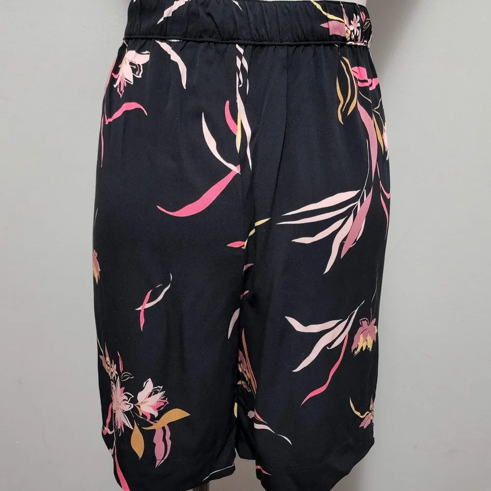 14th & Union black tropical floral high waist shorts size xl - Image 4