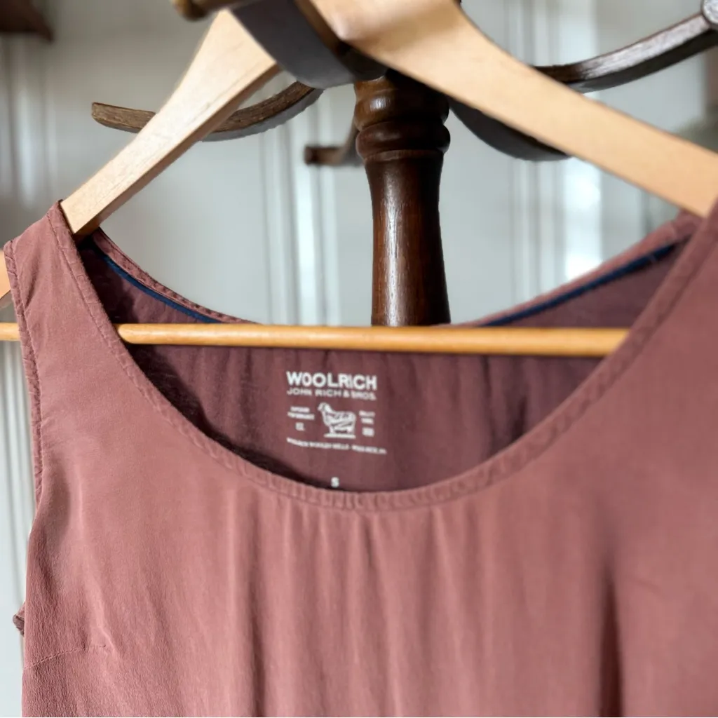 Wool rich Silk Sleeveless Lounge Top - Image 3