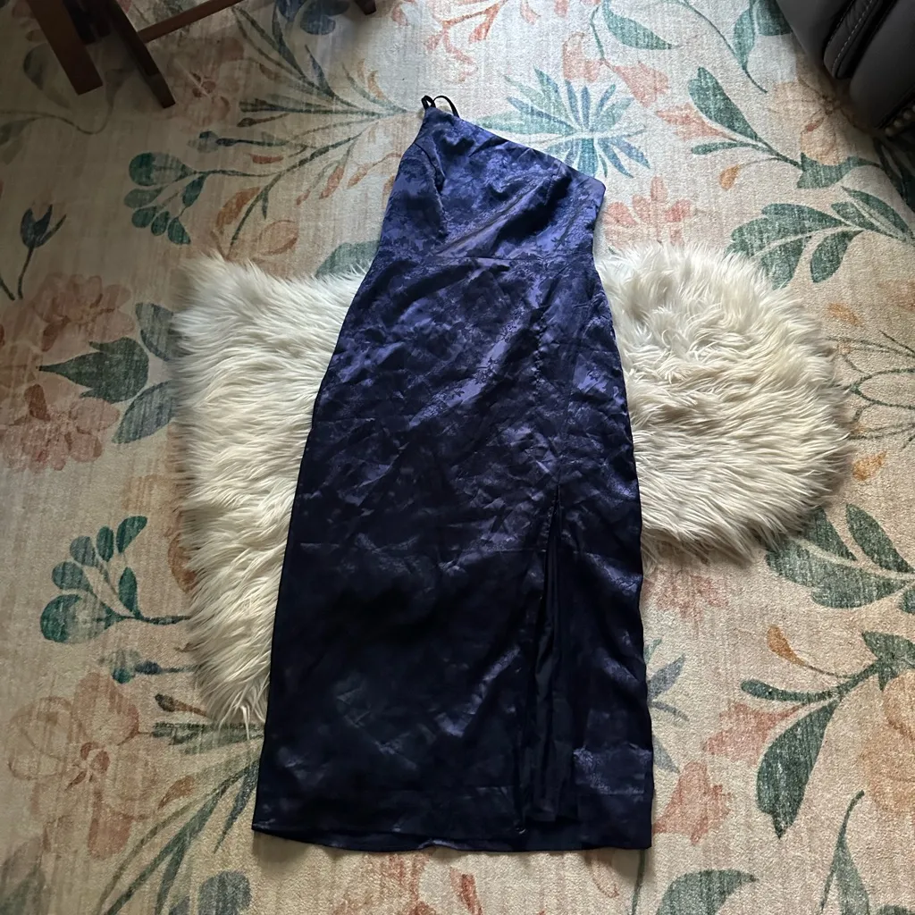 LULU’S Desirable Dream Navy Blue Satin Jacquard Halter Neck Midi Dress - Image 6