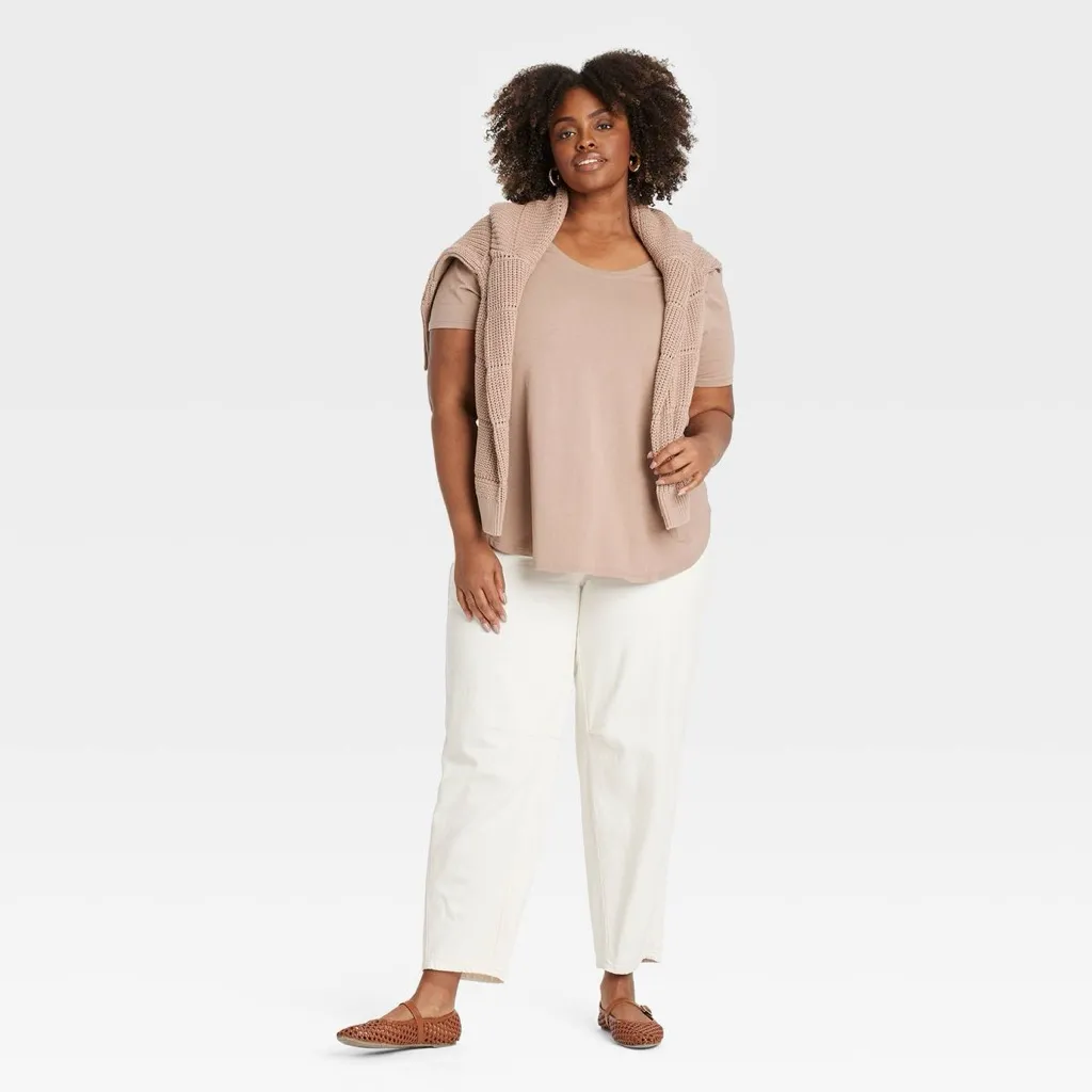 Ava & Viv Women's Beige Short Sleeve Tee - Image 3