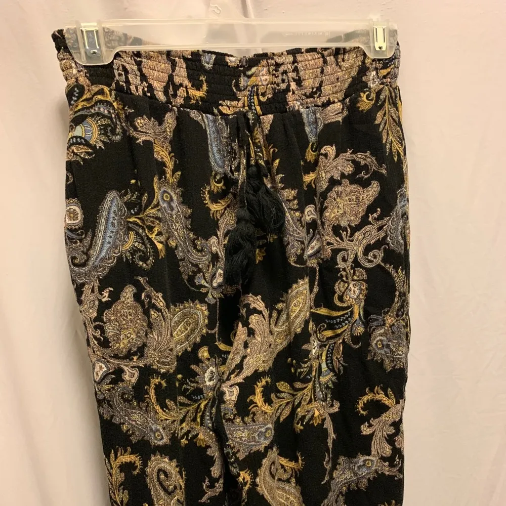 Xhilaration Boho hippy Paisley Cuffed Hem Pants Joggers Womens XS - Image 5