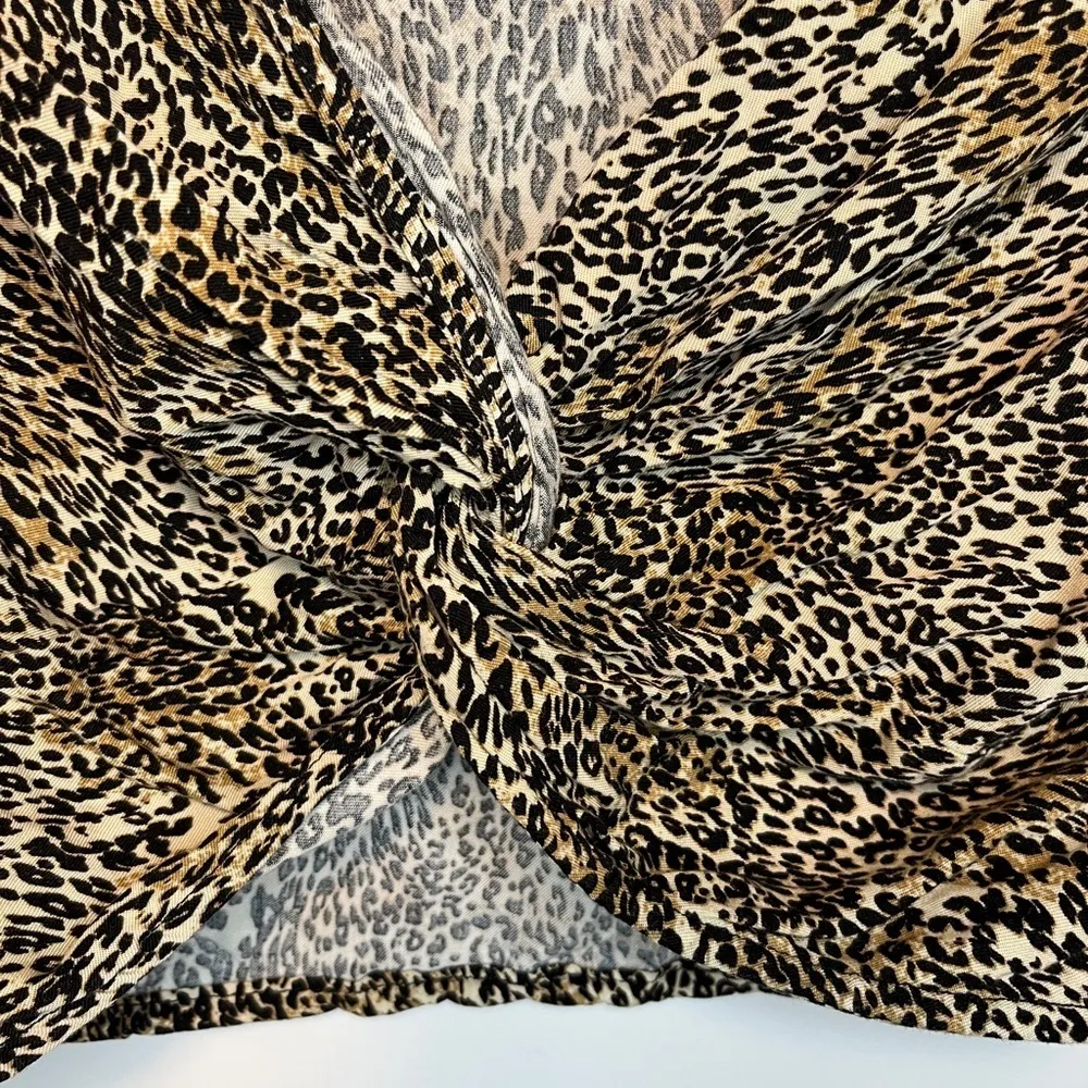 Urban Outfitters | Cheetah Twist Front Crop Top - Image 7