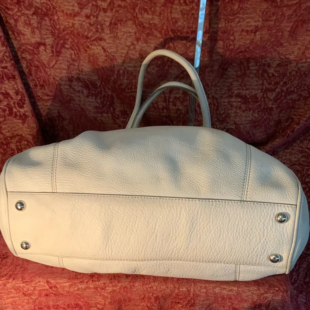 Large cream leather Banana Republic handbag🍌🍌🍌 - Image 6