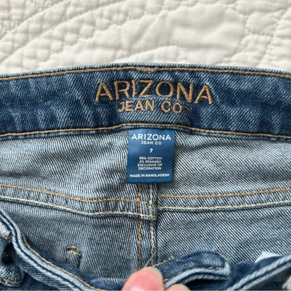 Arizona Jean Co. Distressed Cuffed Denim Shorts Medium Wash - Image 3