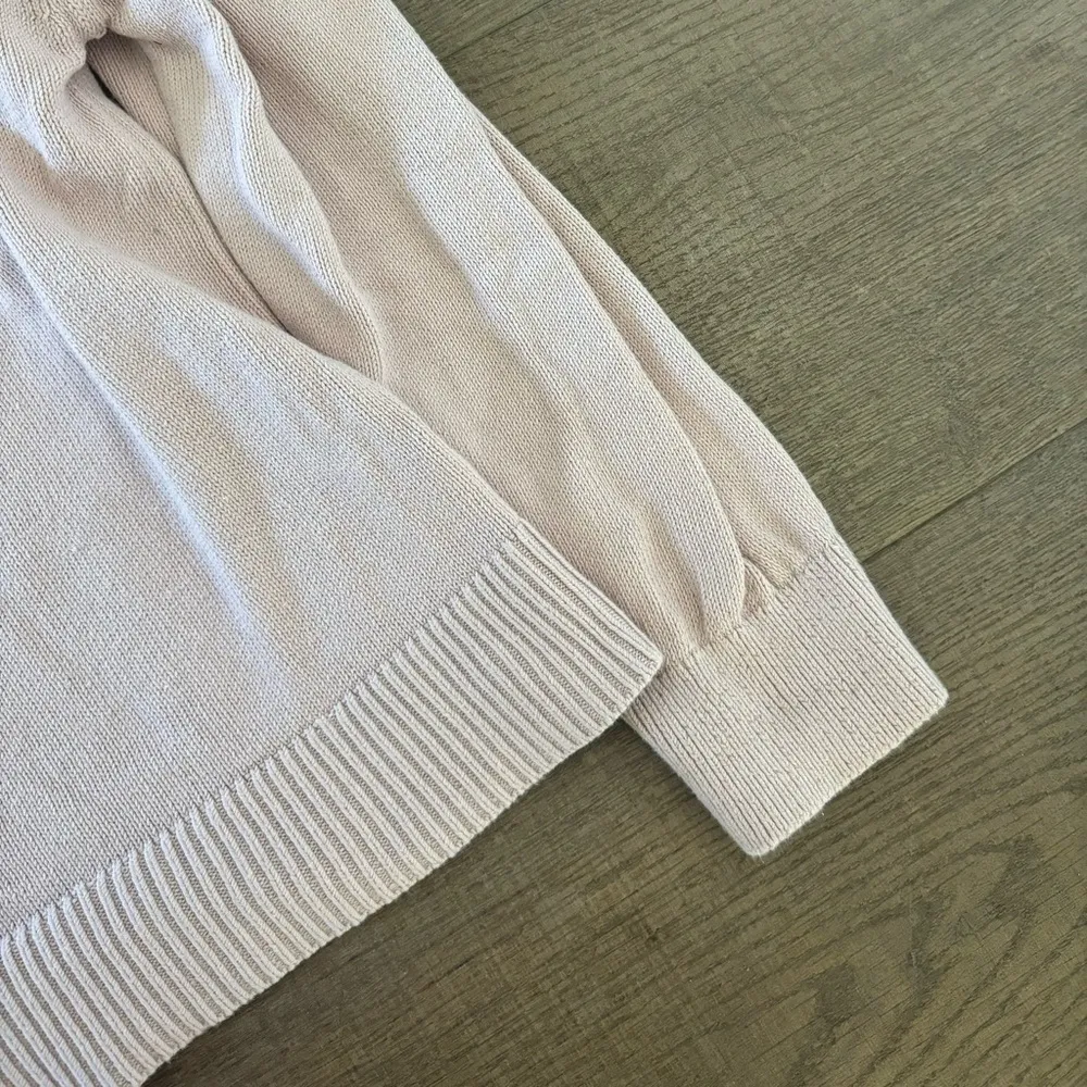 everlane long sleeve pink knit crew neck top - Image 3