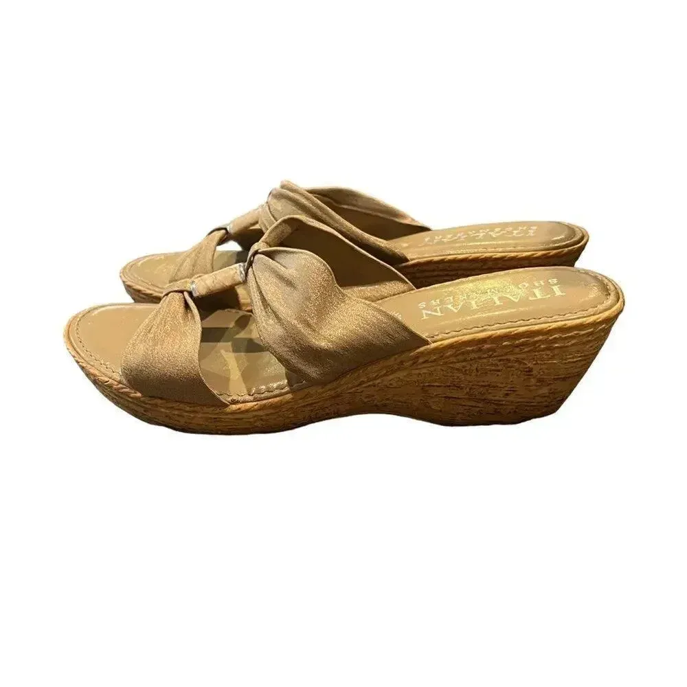 Italian Shoemaker Gold Metallic Skin Tone Wedge Slide Sandal Women's 8M - Image 4
