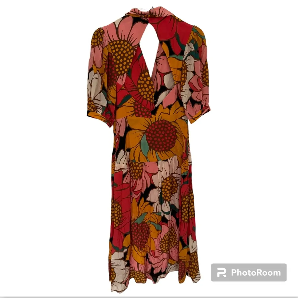 NWT Farm Rio Colorful Sunflowers Cut Out Back Collared Midi Dress S - Image 7