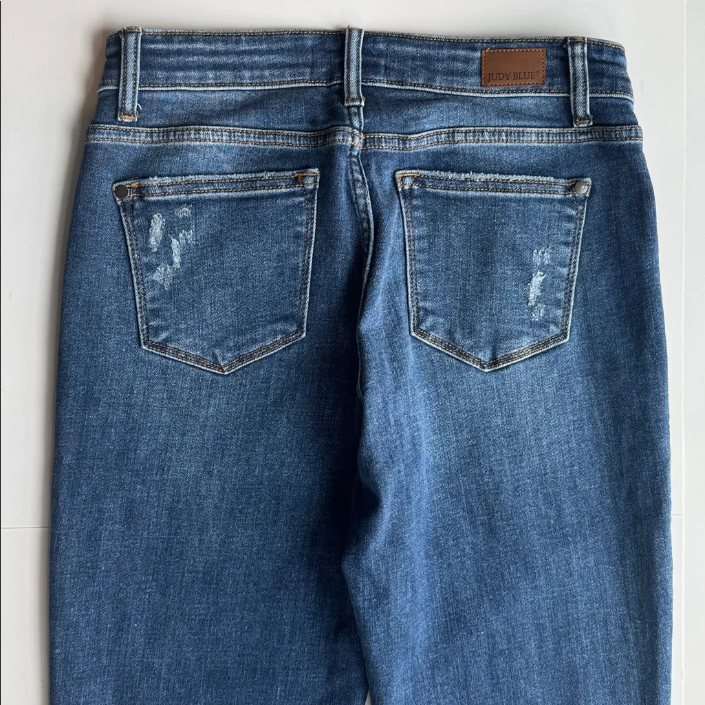 Judy Blue Women's Walk This City Slim Fit Distressed Ankle Jeans Size 7/28 - Image 7
