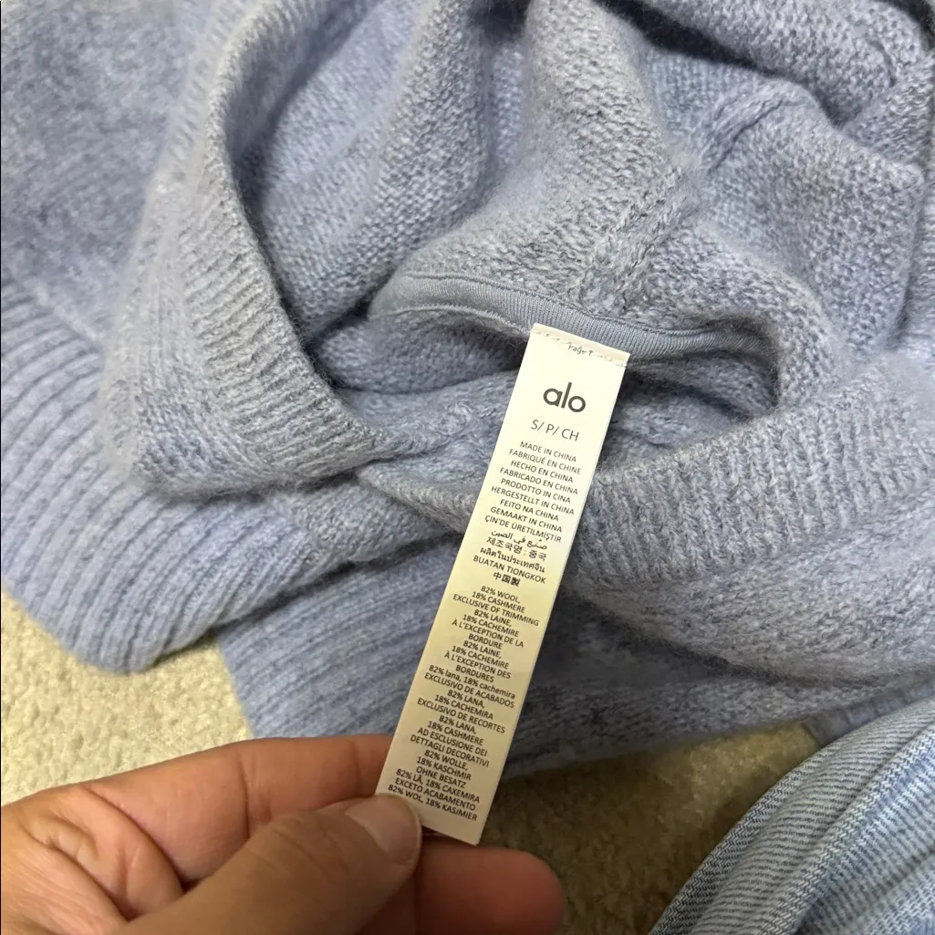 ALO Yoga wool new class cashmere hoodie color celestial blue granite heather - Image 5