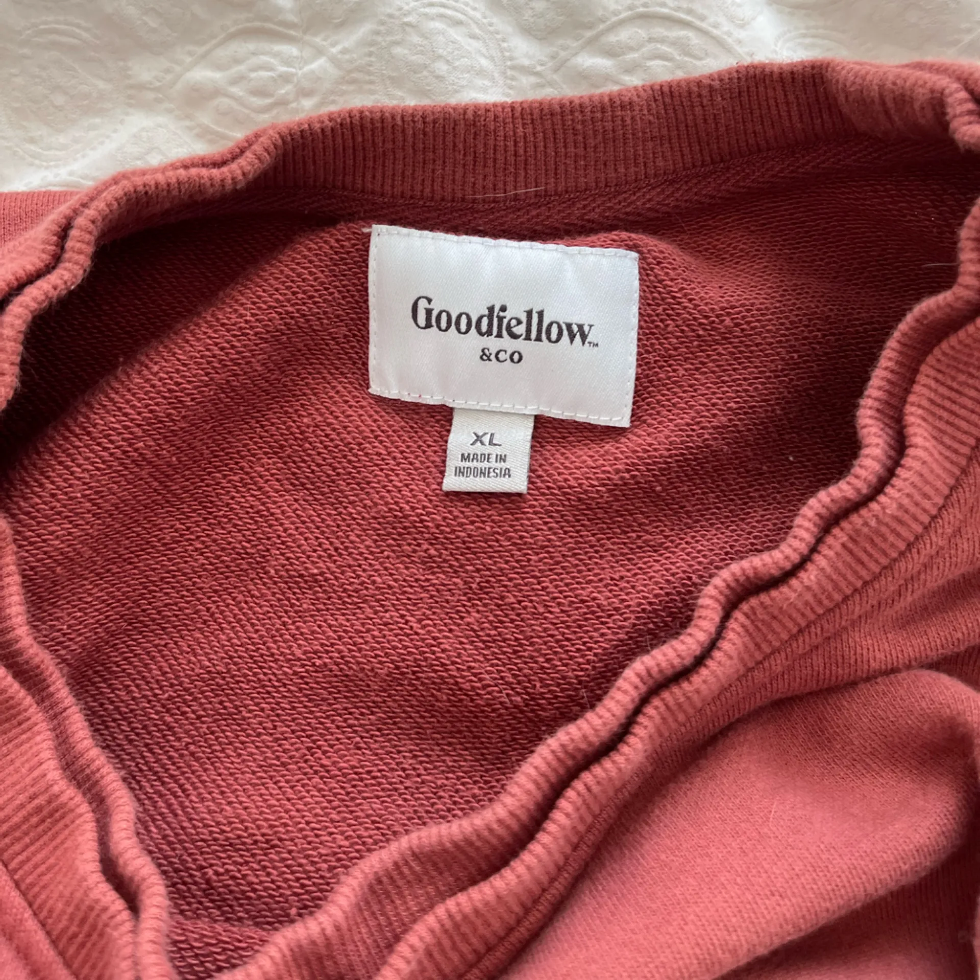 Goodfellow & Co Women’s Brick Red Pullover size XL - Image 5