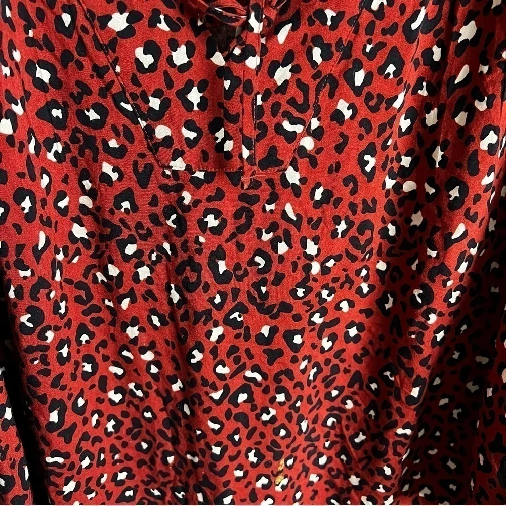 Evri Challis Splitneck Burnt Orange Peasant Leopard Blouse Size 1X - Image 3