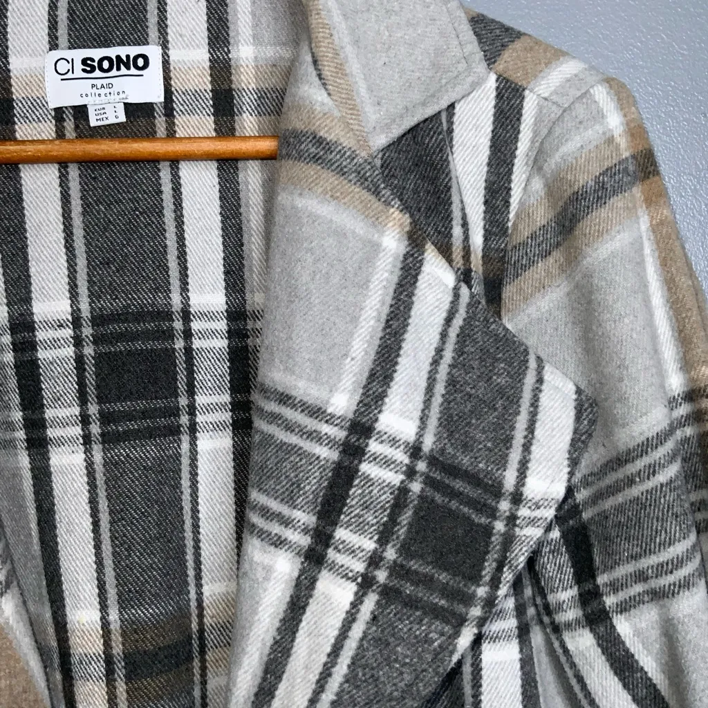 Ci Sono Women's Plaid Blazer - Black, Gray, and Tan - Large - Image 4