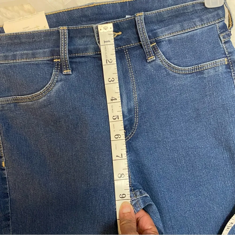 H&M Woman's Casual Slim Fit Jeans Flat Front Skinny Coupe Moulante Size Tag 27. - Image 8