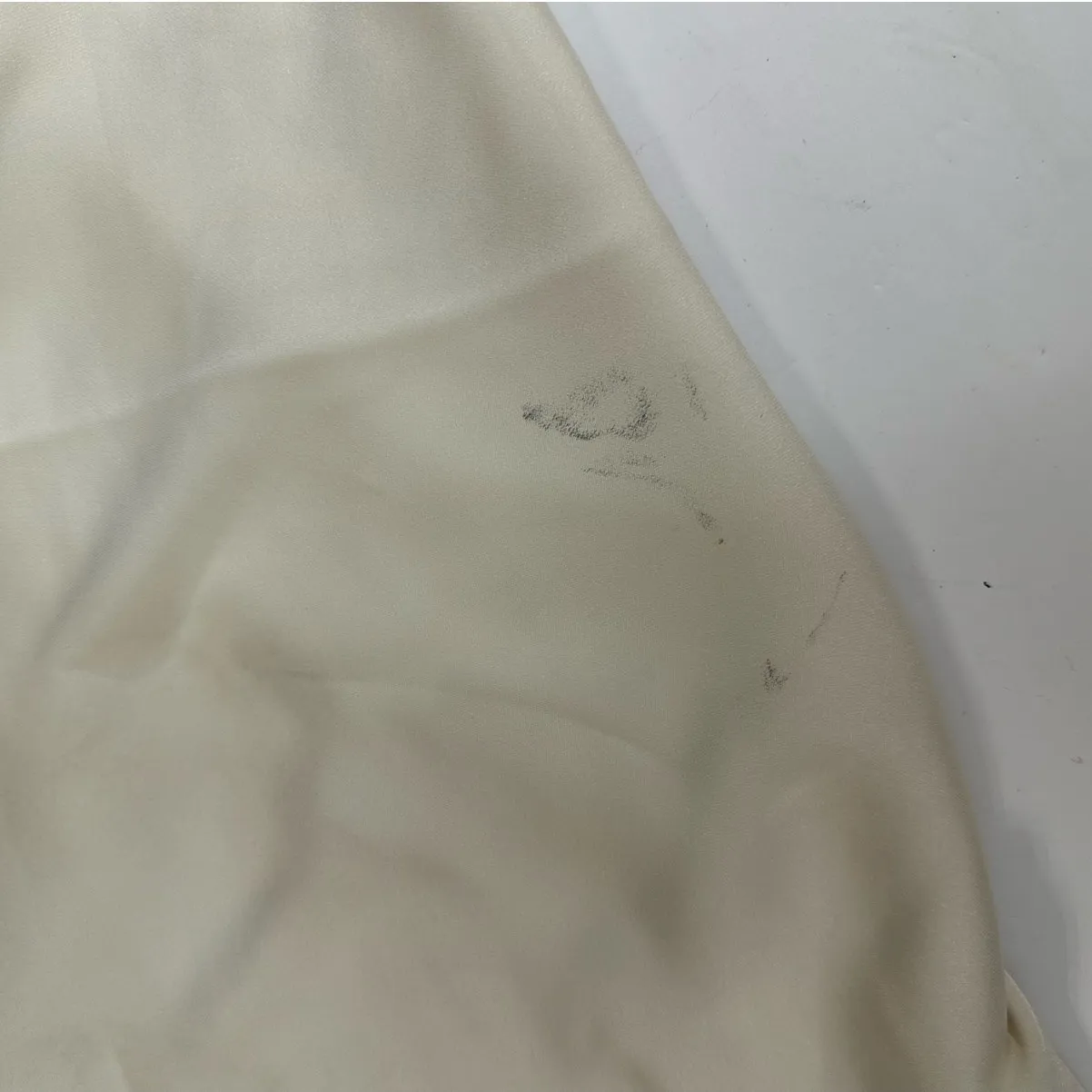 Favorite Daughter Nita Long Sleeve Cream Satin Maxi Dress size Large Damaged - Image 9