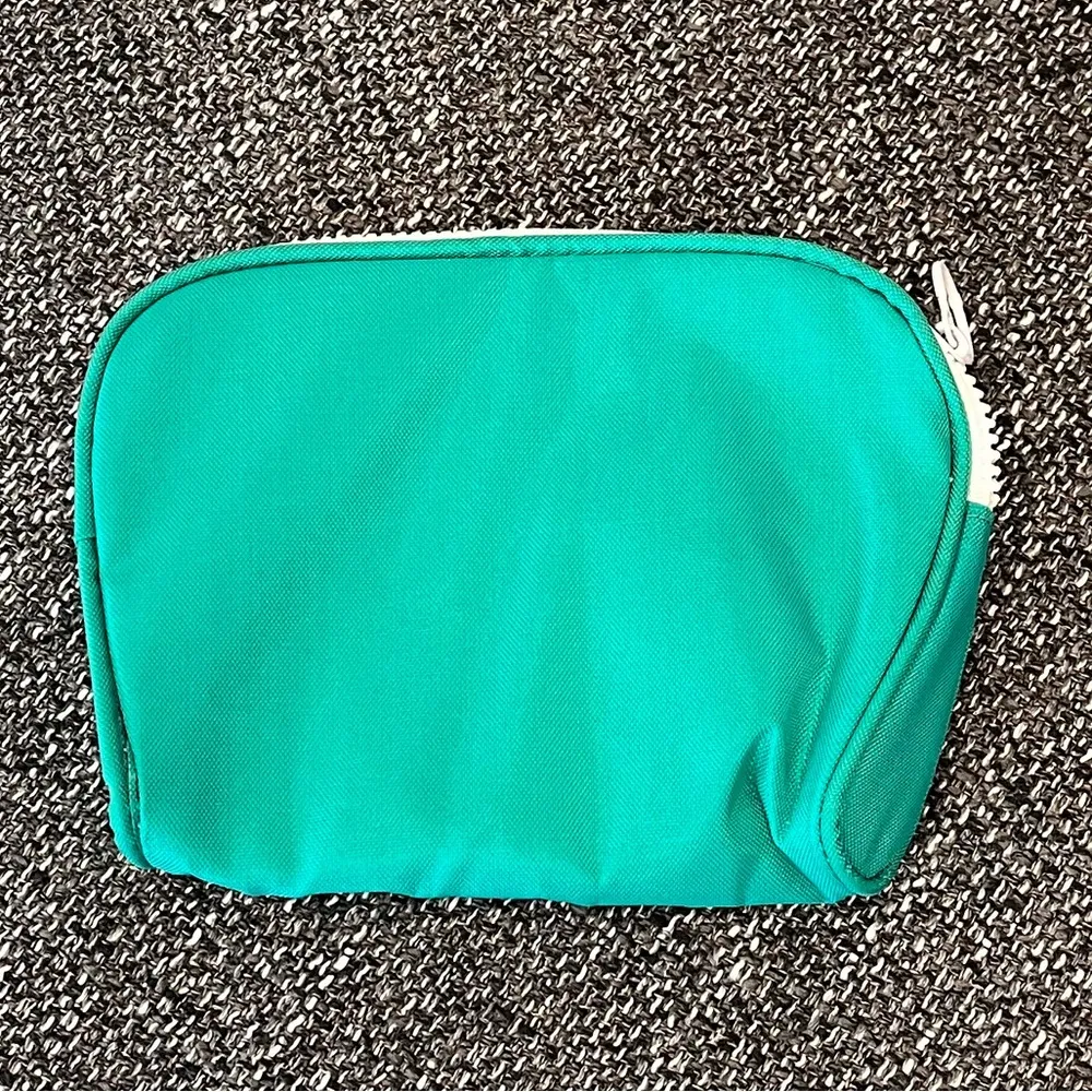 Vintage Salem Slim Lights Cigarettes Cosmetic Bag Green - Image 2