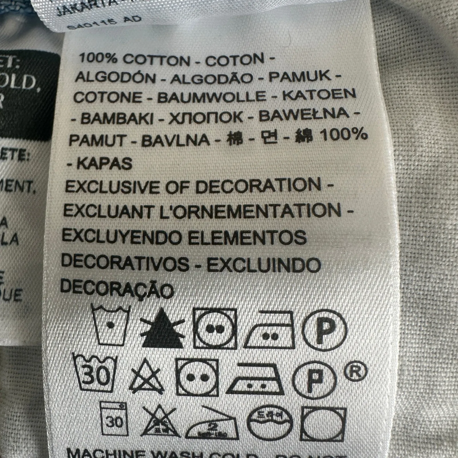 Levi's 501 Shorts Womens 27 Light Wash Denim Frayed Hem Cut Off Retro 90s Tomboy - Image 3