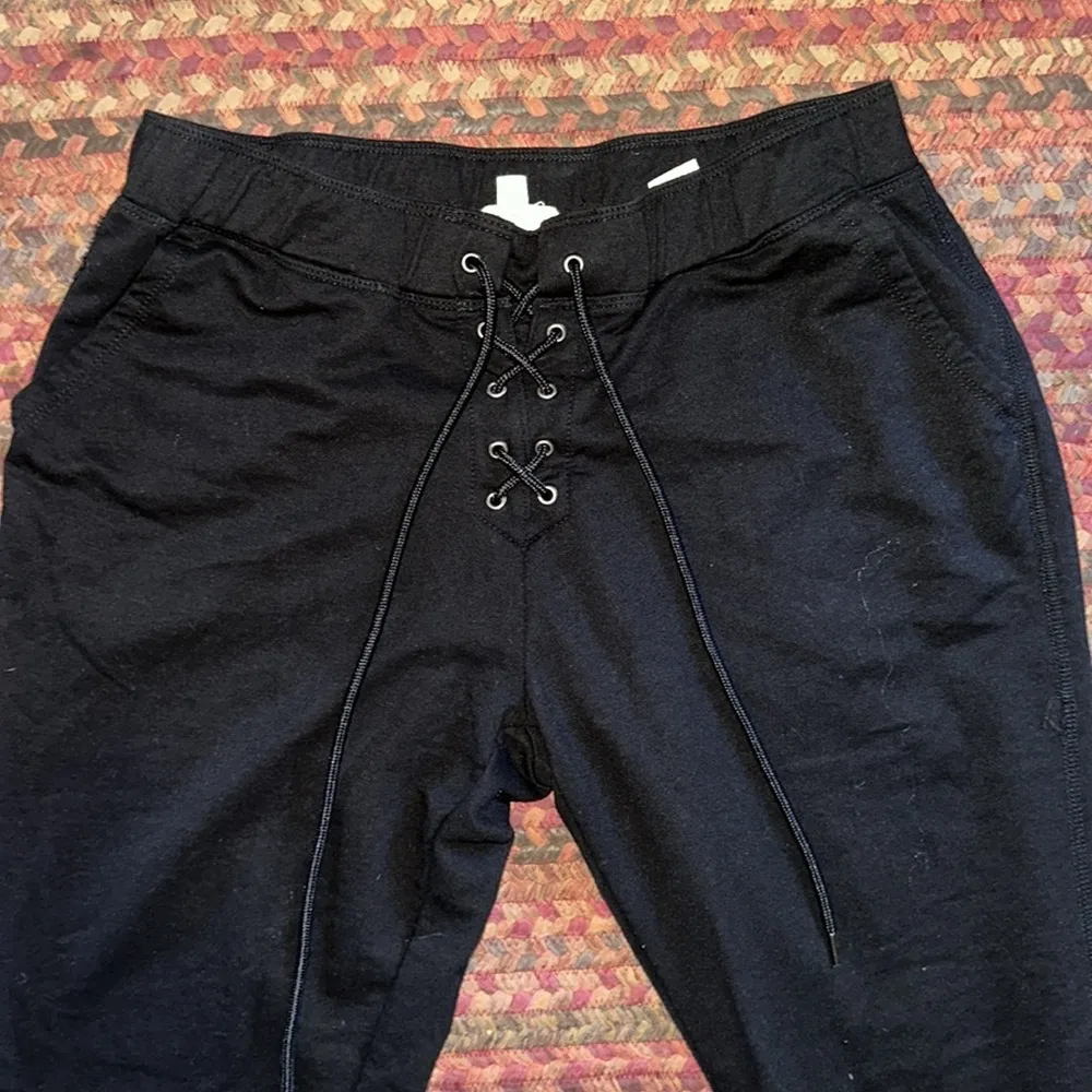 CLOUD CHASER BLACK LACE UP FRONT JOGGER SWEATPANTS - Image 3