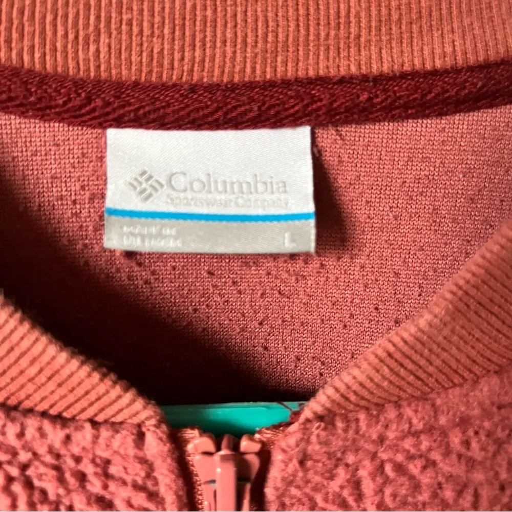 Columbia fleece jacket - Image 2