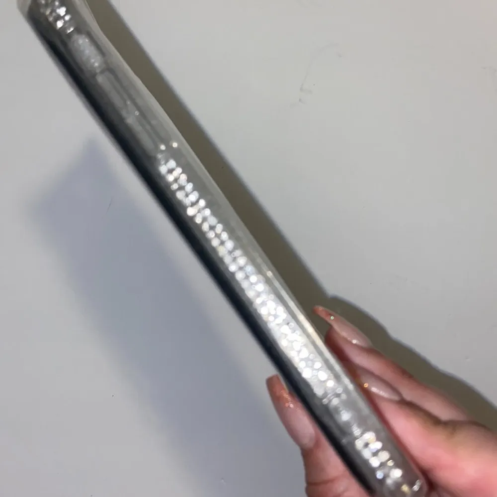 iPhone 11 ombré glitter case - Image 8