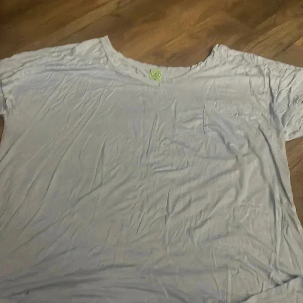 light blue soft pj top Size XXL - Image 3