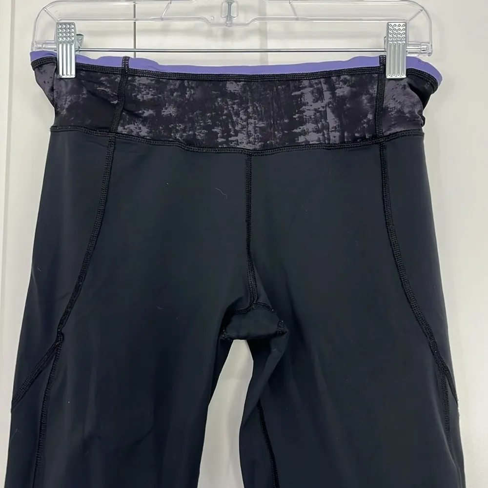 Lululemon Size 8 Black, Purple Crop Ruffle Ankle Trim Leggings with Zip Pocket - Image 3