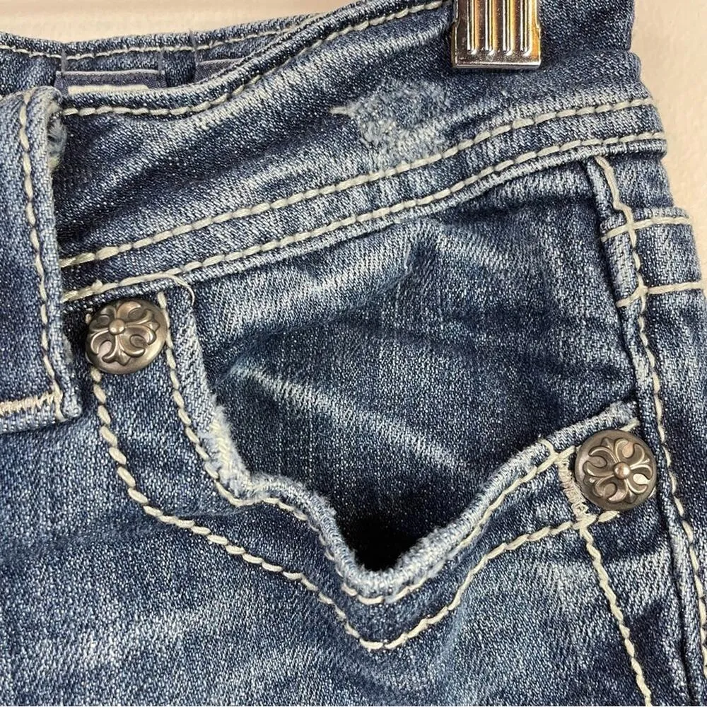 Angel Wing Rhinestone Western Cropped Capri Distressed Stretch Jeans 26 - Image 4