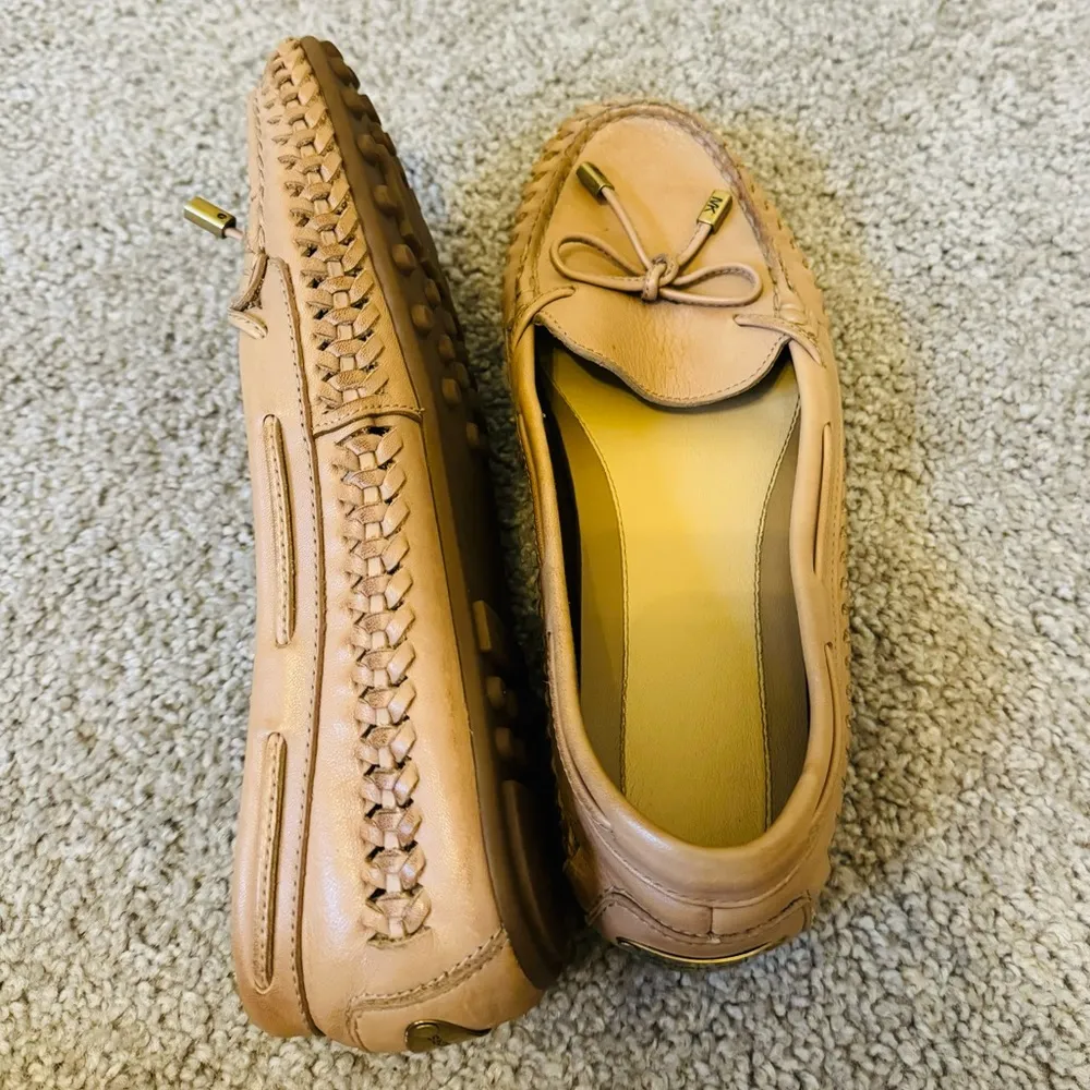Michael Kors beige Loafers Size 8M - Image 7