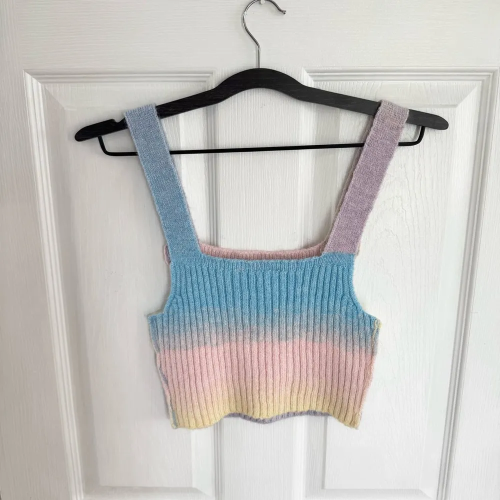 Urban Outfitters Out From Under Pastel Ribbed Knit Crop Top SMALL - Image 4