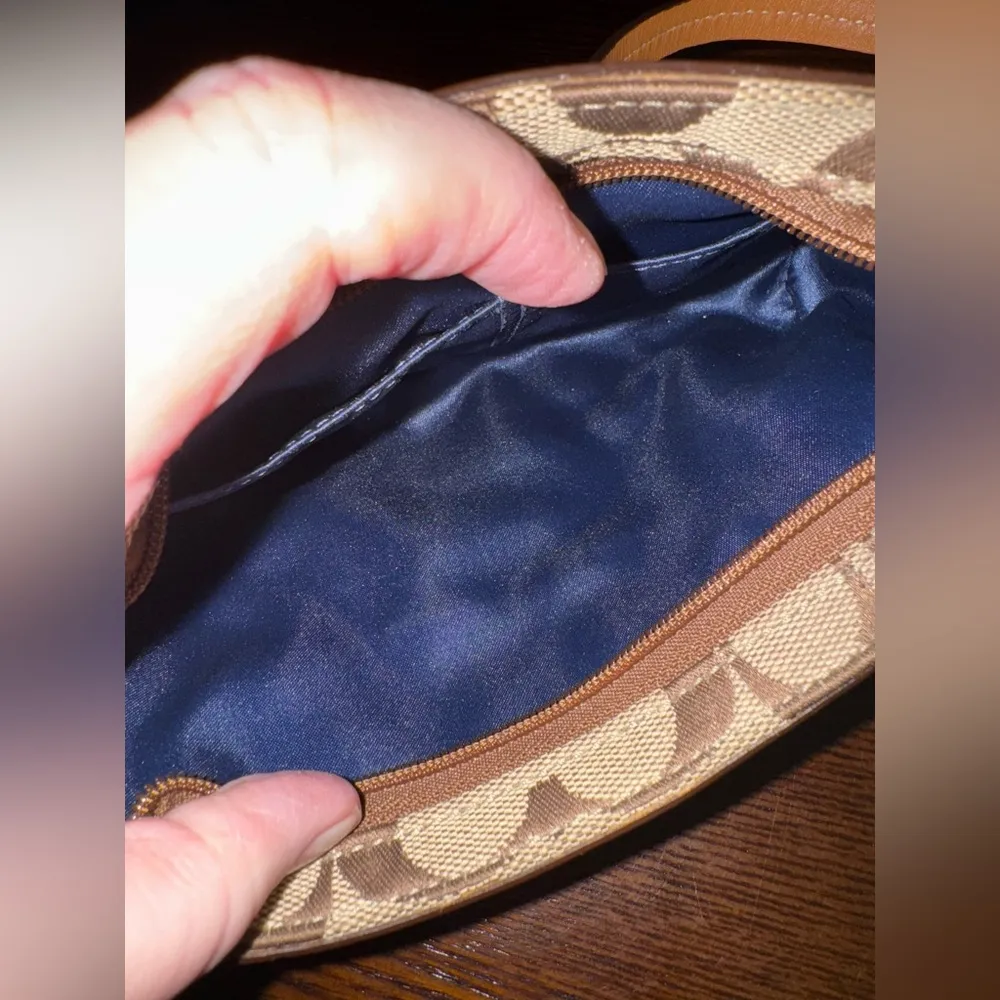 Coach vintage multicolor mixed media wristlet mint condition - Image 10