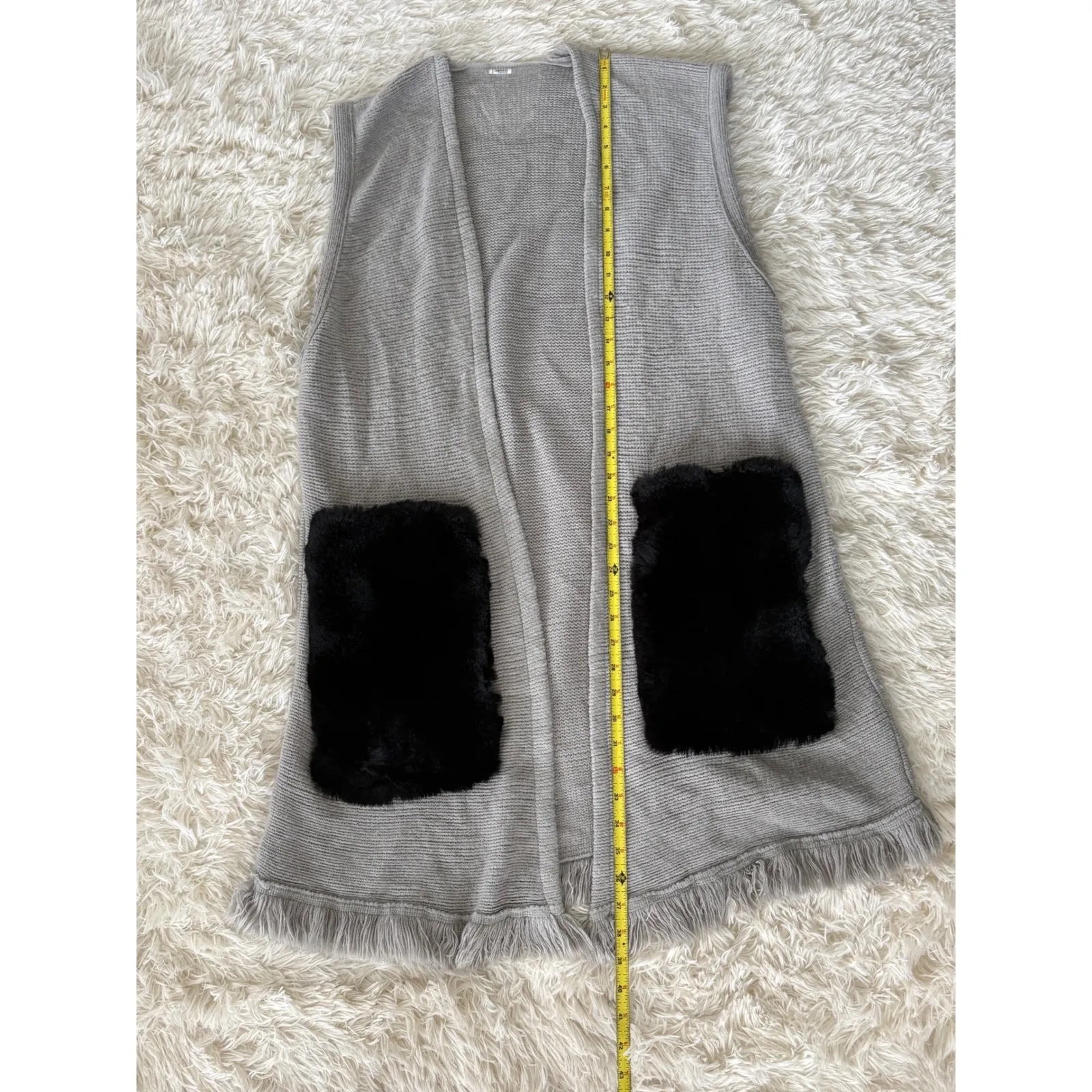 Sleeveless‎ Cardigan Duster Vest with Faux Fur Pockets - Image 6