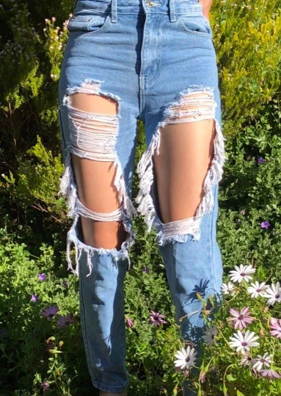 Adika Ripped Mom Jeans - Image 3