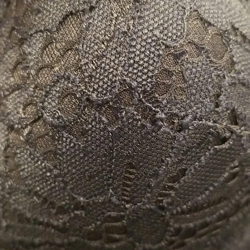 đź’•LAURA ASHLEYđź’• 2 Pack Bras ~ Pink & Blue Lace 34C NWT - Image 11