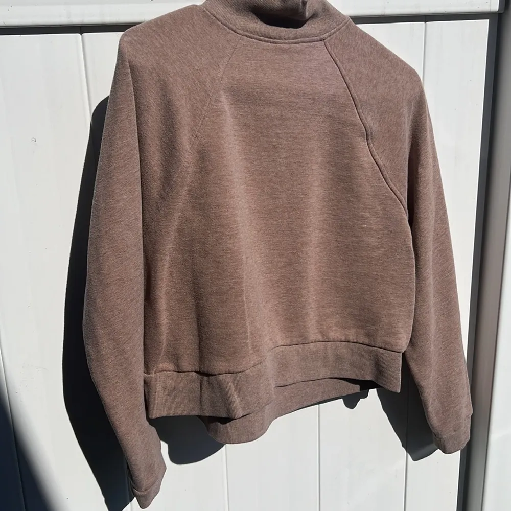 A new day sweater - Image 4