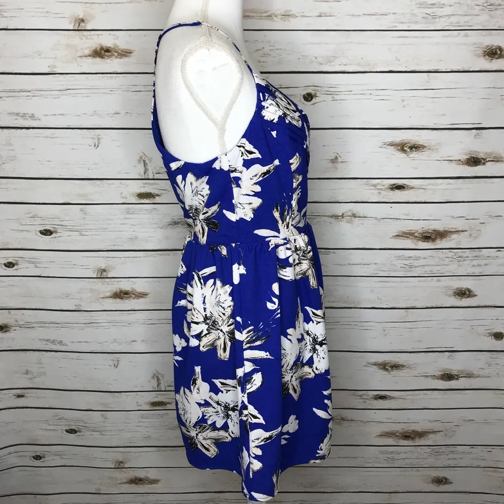 🧚‍♂️Karlie Blue Floral Mini Fit n Flare Dress Size L - Image 3