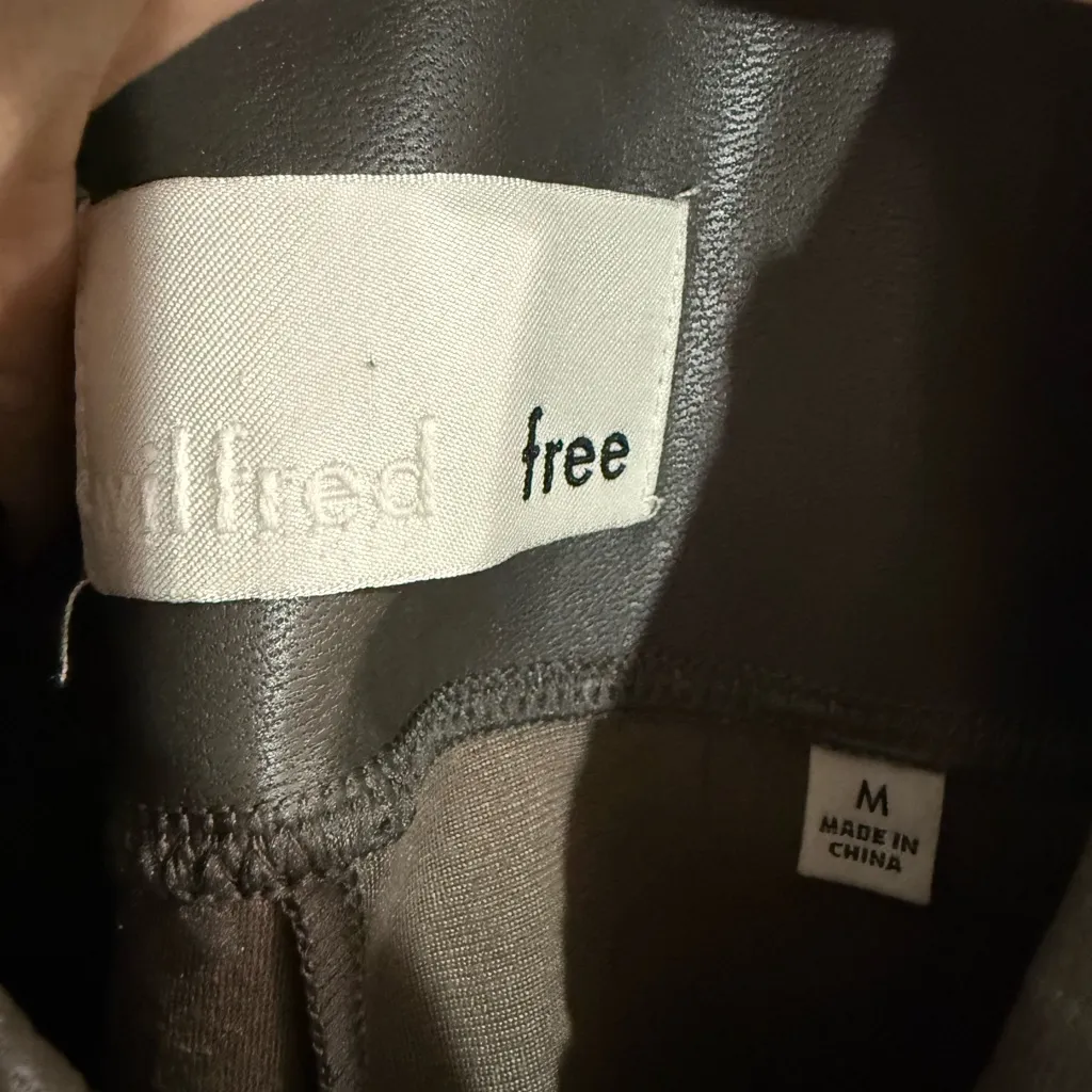 Wilfred Free Olive Green Faux Leather Leggings Size Medium - Image 3