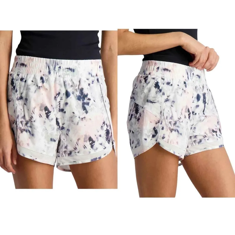 Gaiam Grace Print Woven Mesh-Trim Activewear Shorts Size XS Bright White - Image 3