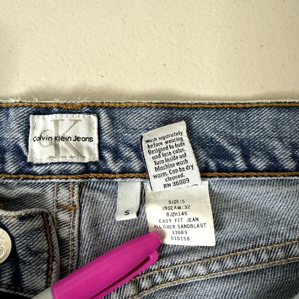 VTG 90s Calvin Klein Easy Fit Jeans Women's Size 5 - Image 6