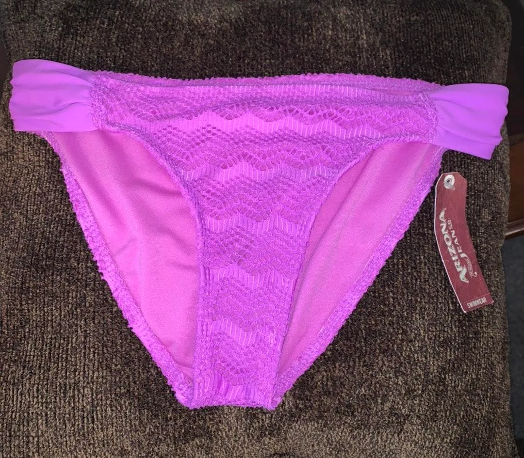 Bikini Bottom - Image 2