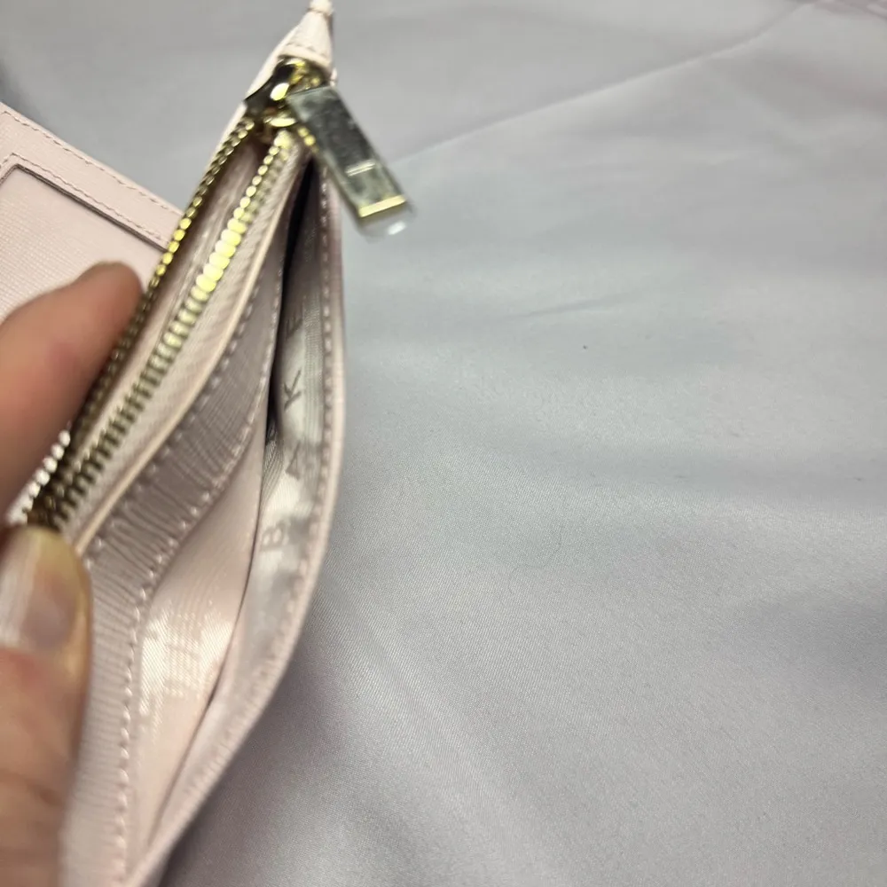 Ted Baker Alexxa Zip Card Holder in Rose. Pink - Image 5