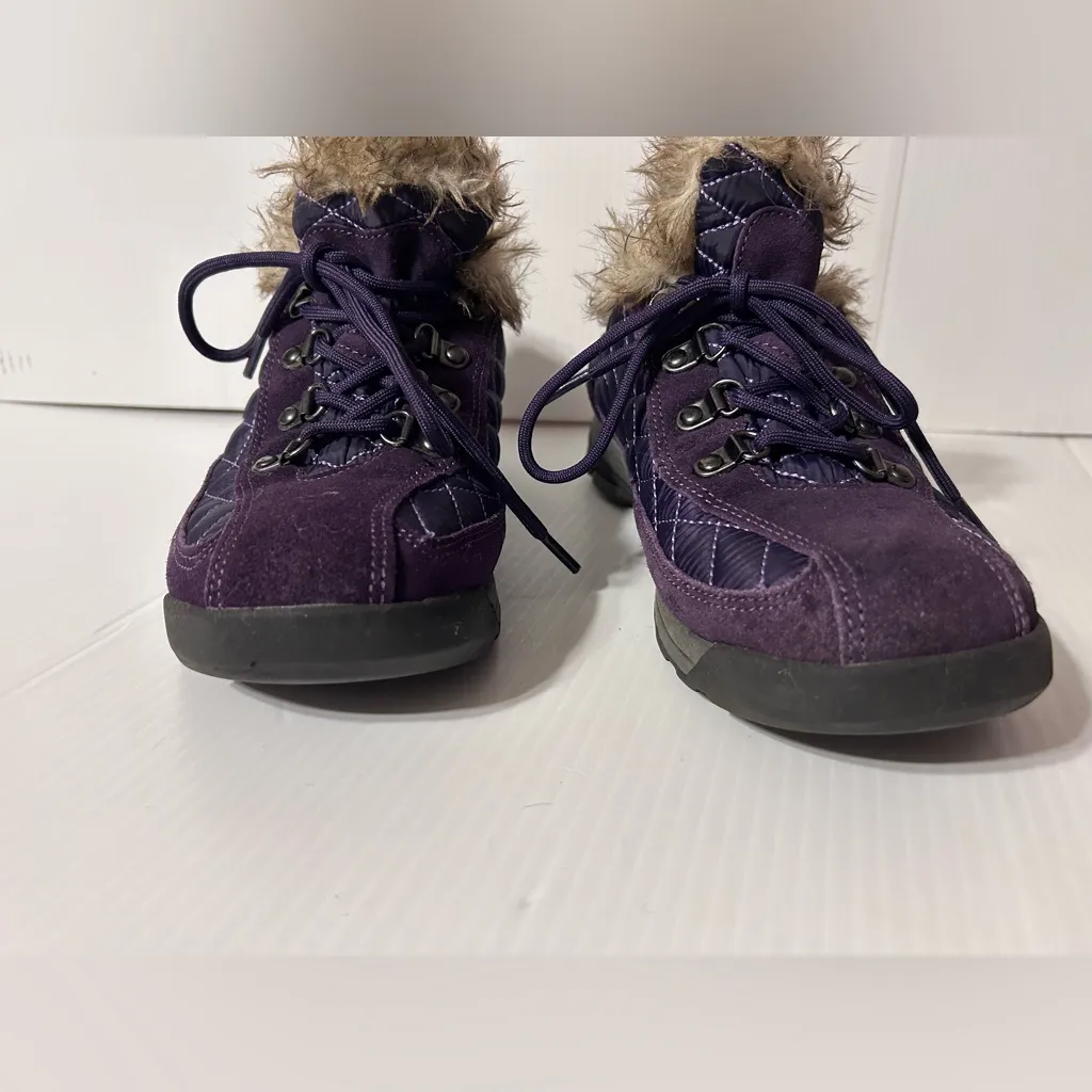 Lands’ End #420475 powder Belle suede faux fur winter shoe women size 8 1/2 B - Image 4