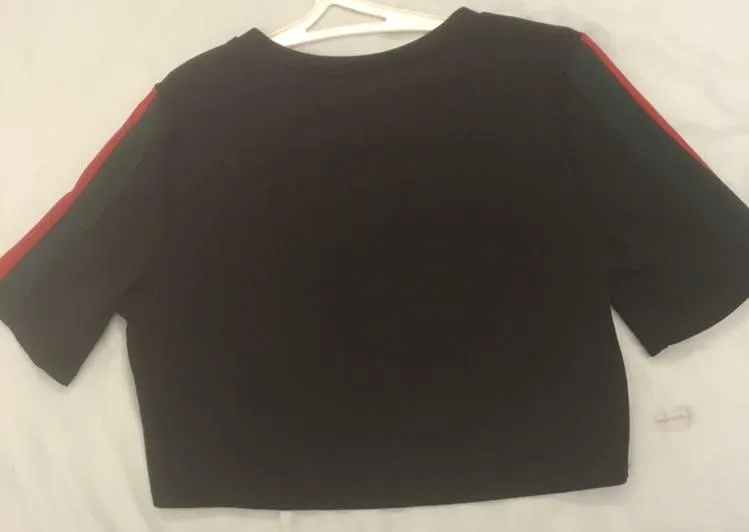 Gucci Inspired Cropped Tee - Image 4