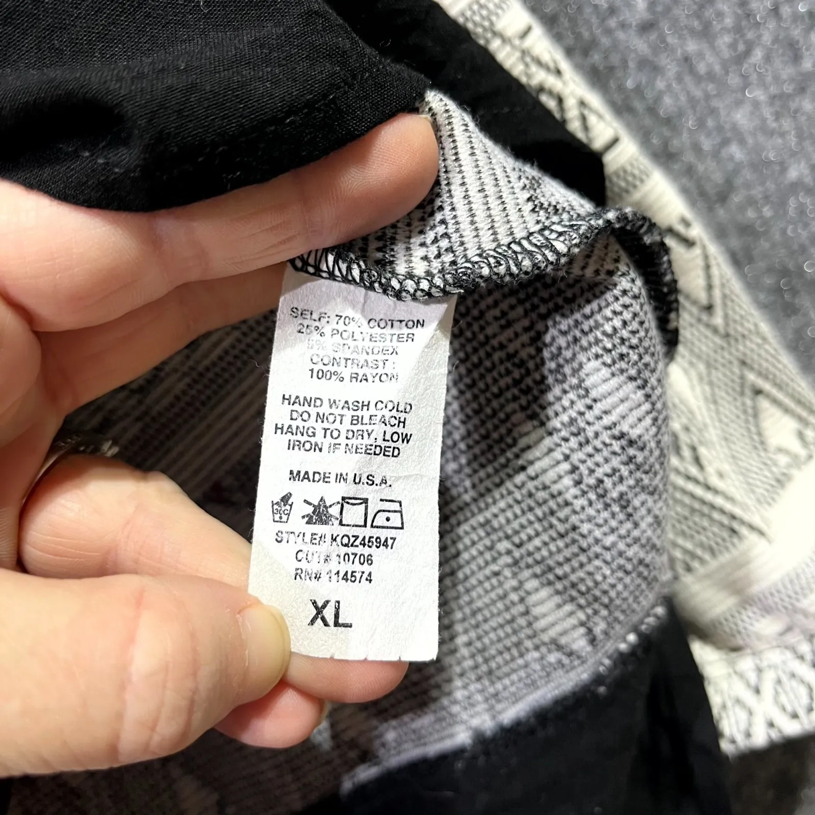 Pleione Tunic Top Womens XL White Black Stretch Geometric Back Zip Everyday Wear - Image 5