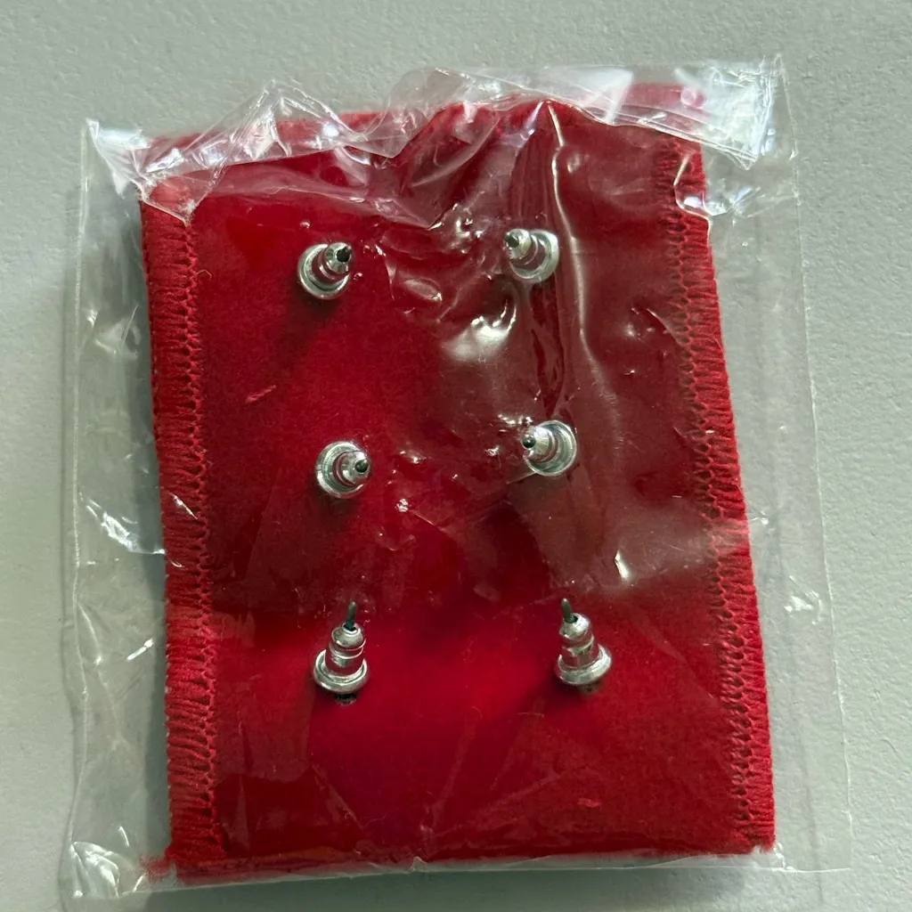 New Three Piece Earring Set. Silver - Image 2