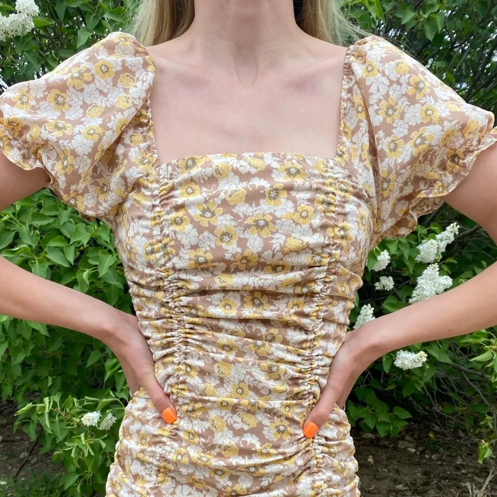 Earth Tone Retro 70s Floral Ruched Mini Dress with Puffy Sleeves Size undefined - Image 3