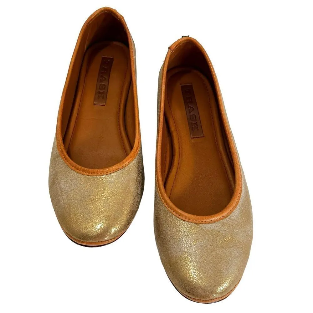 Trask Piper Gold Metallic Brush Off Natural Vachetta Leather Flats Gold Size 6 - Image 2